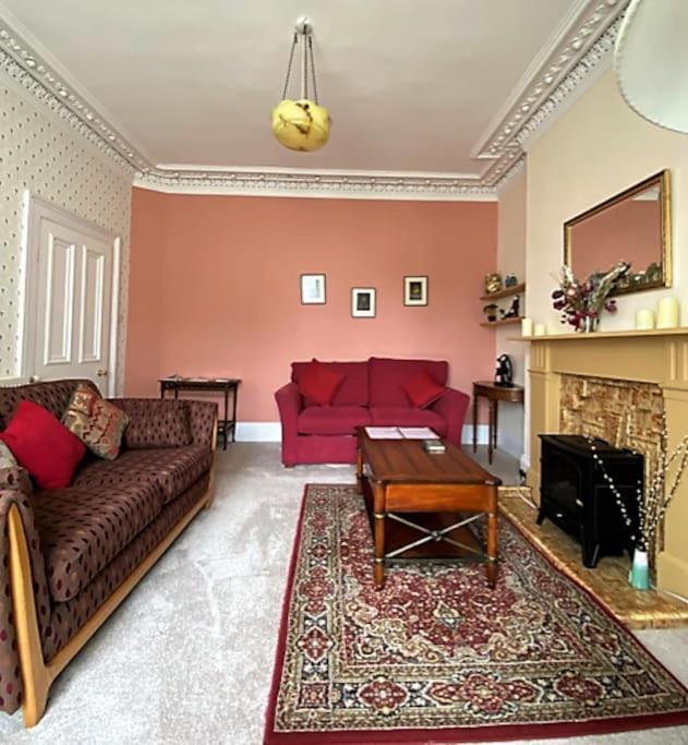 St John'S Flat Spacious Accomodation Dalry  Exteriér fotografie