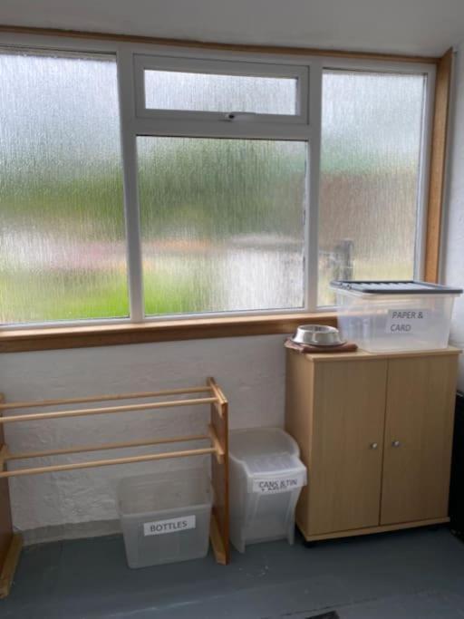 St John'S Flat Spacious Accomodation Dalry  Exteriér fotografie