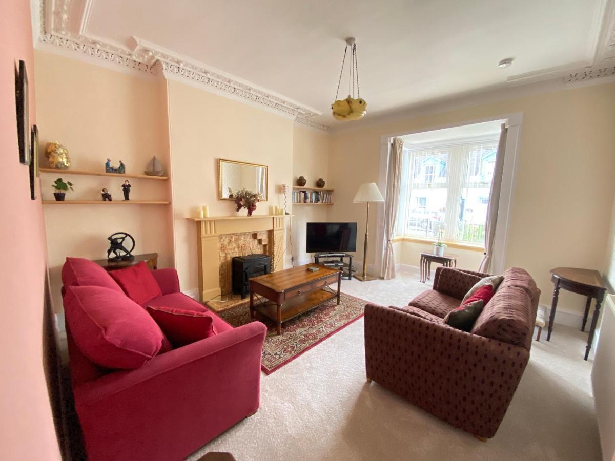 St John'S Flat Spacious Accomodation Dalry  Exteriér fotografie